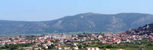 Galebovi ovoj panoramskoj fotografiji daju mediteranski ugoaj... 